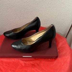 Alex Marie black pumps 7.5